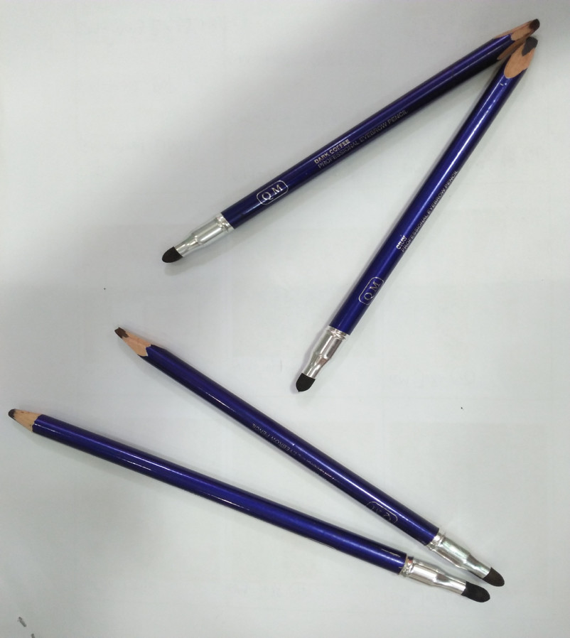 Ungiftiger harmloser dauerhafter Make-uptätowierungs-Augenbrauen-Zwischenlagen-Bleistift mit Bürste einige Farben